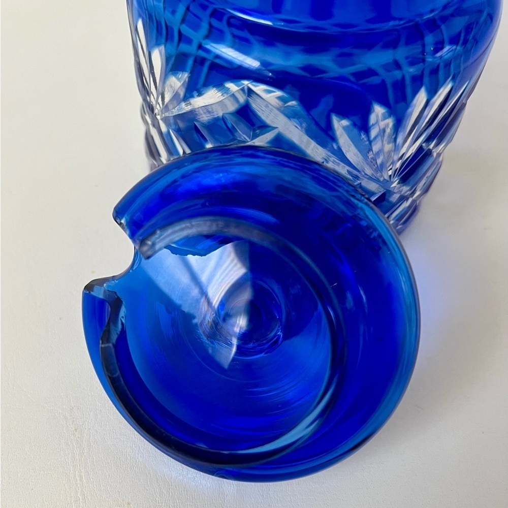 Cobalt Blue Cut To Clear Crystal Biscuit Jar - Picture 7 of 11